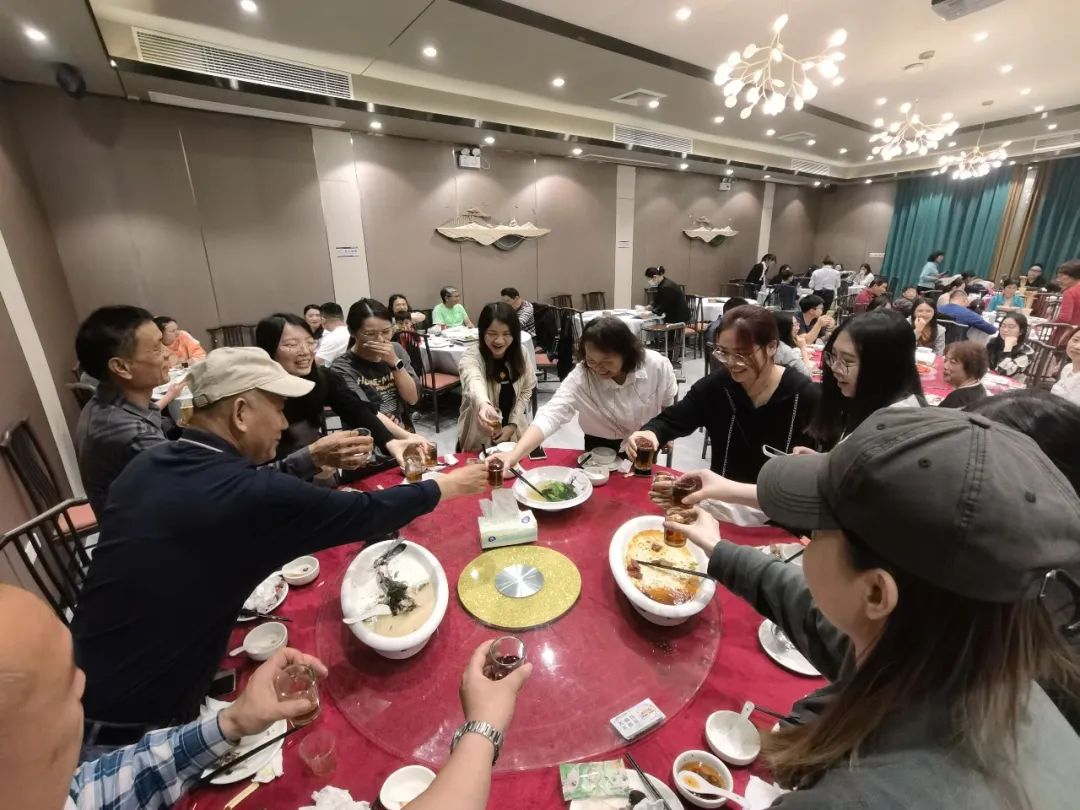 春风如你，向着幸福生活“狂飙”