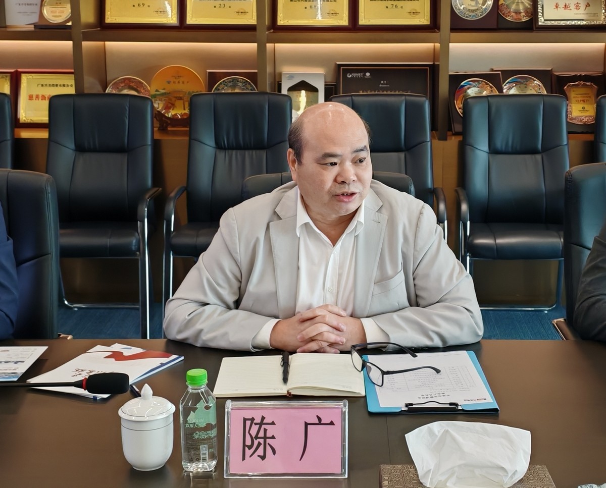 平果市市委常委、市人民政府副市长黄波率队到我司调研