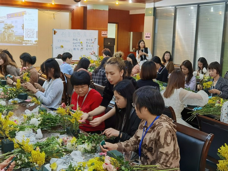 2022年兴美女神节系列活动----“花”点时间宠爱你