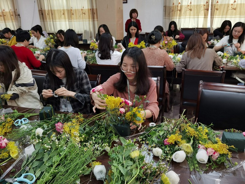 2022年兴美女神节系列活动----“花”点时间宠爱你